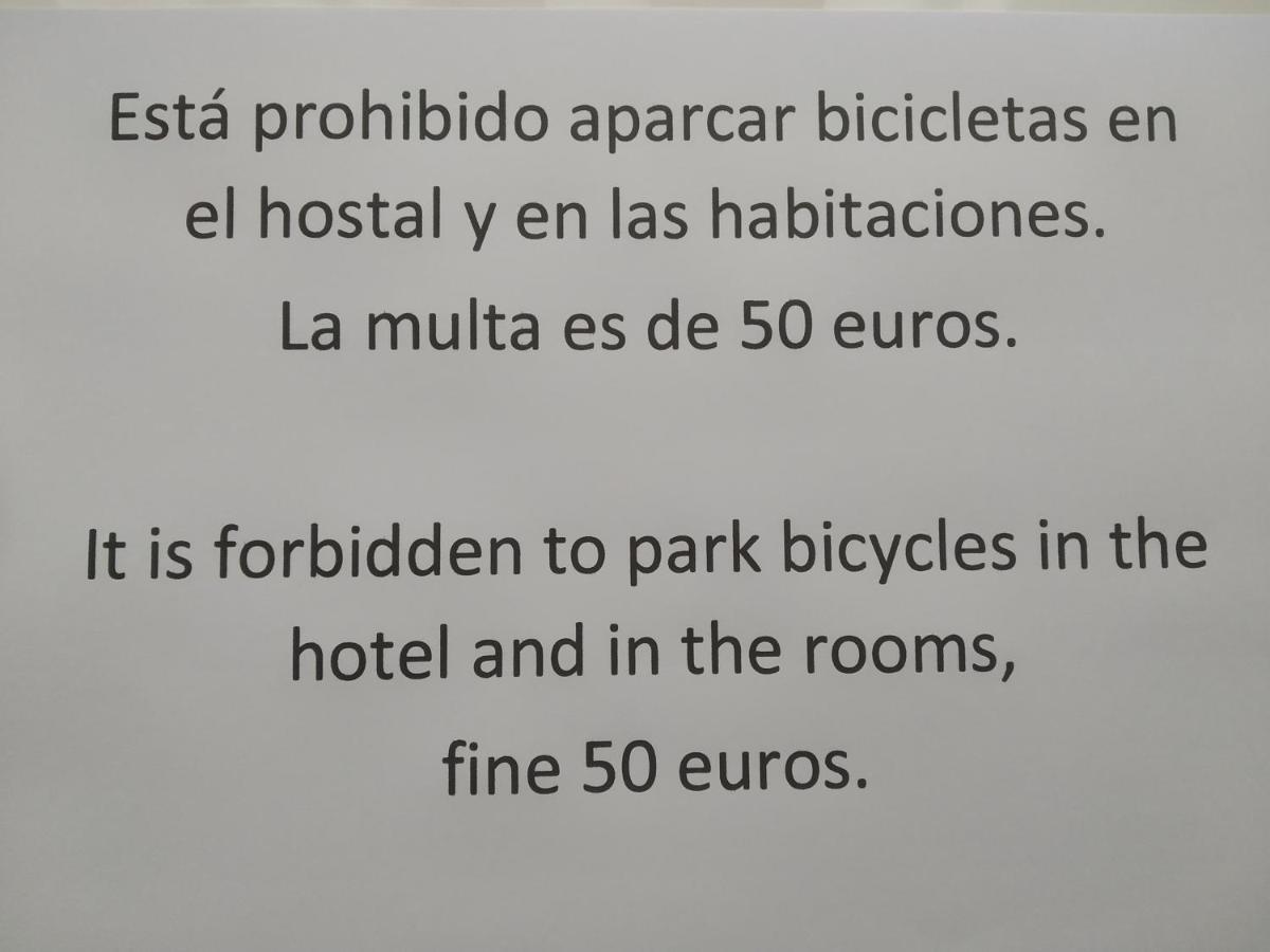Hostal12 El Campello Kültér fotó